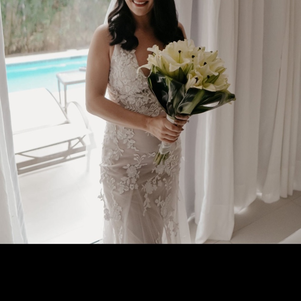 Madi Lane Bridal Gown size 10 - Picture 6 of 10